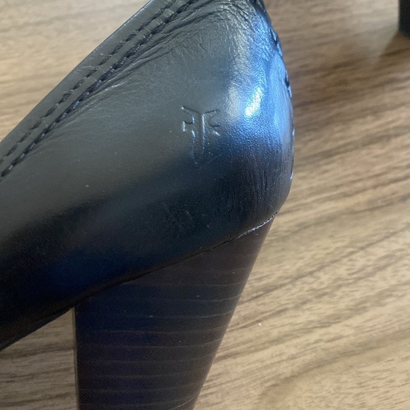 Frye Regina High Heel - Picture 8 of 10